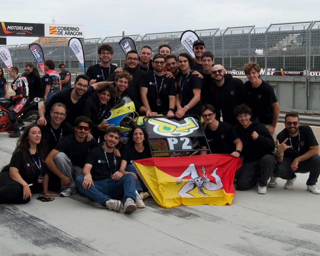 Stretto in Carena MotorLand Aragon